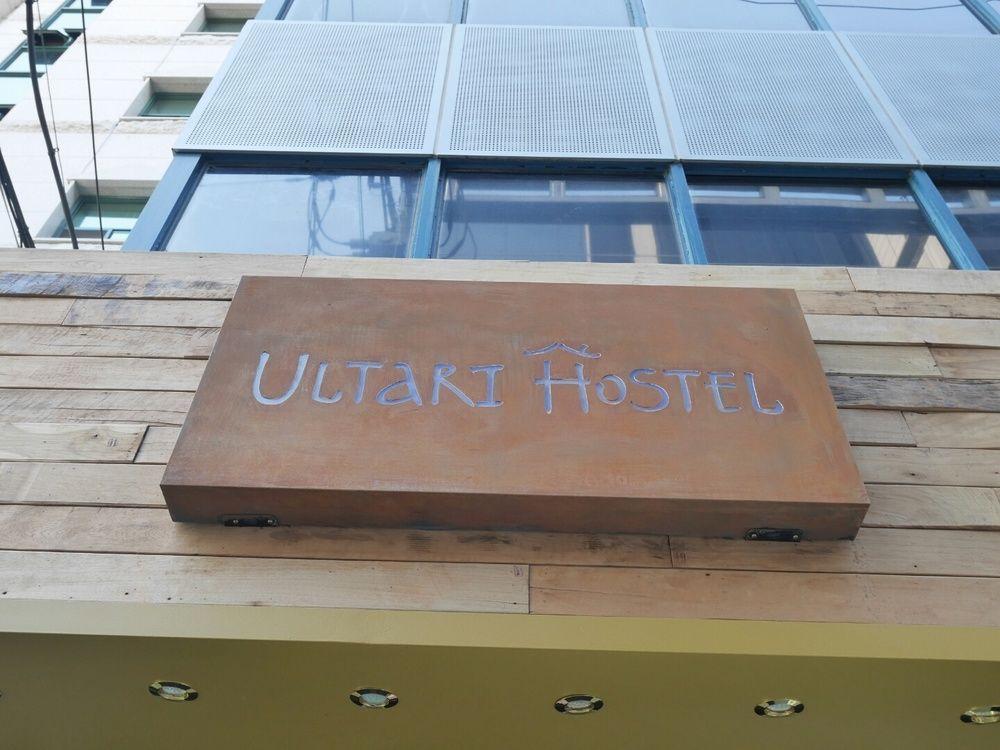 Sinchon Sisters Hostel Szöul Kültér fotó
